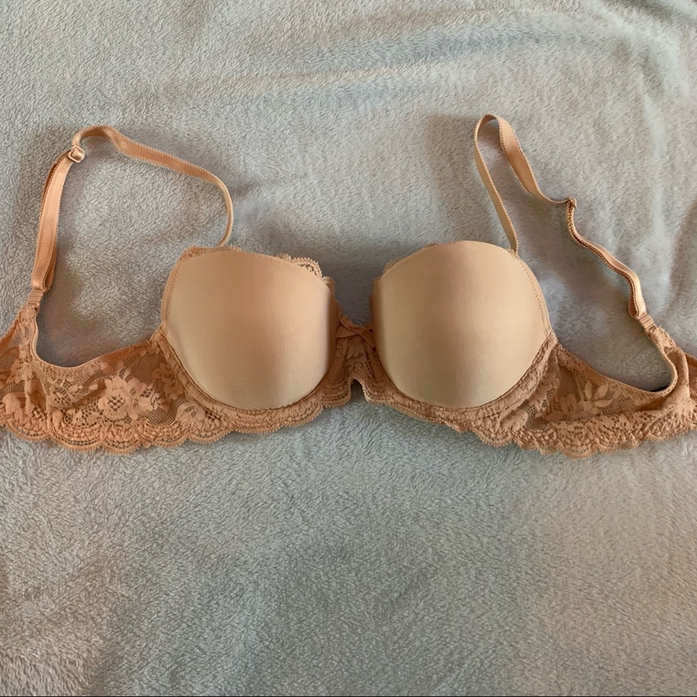 Victoria’s Secret dream angel demi bra